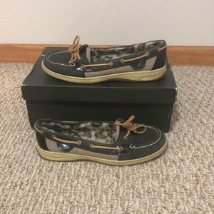 WOMEN’S TOP-SIDER SPERRY BOAT SHOES